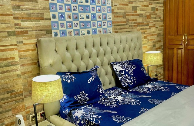 Chic 2-bedroom corporate apartment in Yaoundé with AC, WiFi