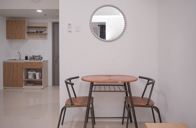 Chic And Cozy 1Br Tamansari Bintaro Mansion Apartment