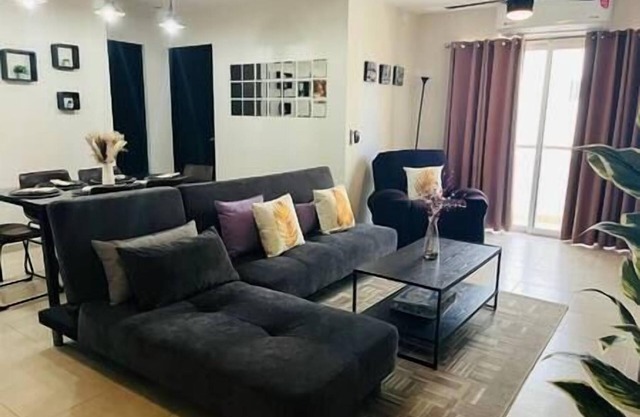 Chic Cabo Gateaway Walkable to Beach & Downtown Fun