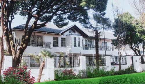 Chic Guest House & Solar system free from load shedding