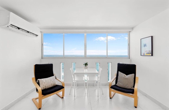 Chic Studio in Condado | Beach at Your Doorstep