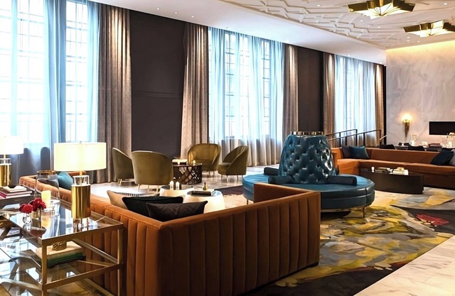 Chic Urban Oasis, Pet-Friendly Unit, Near The Art Institute of Chicago!