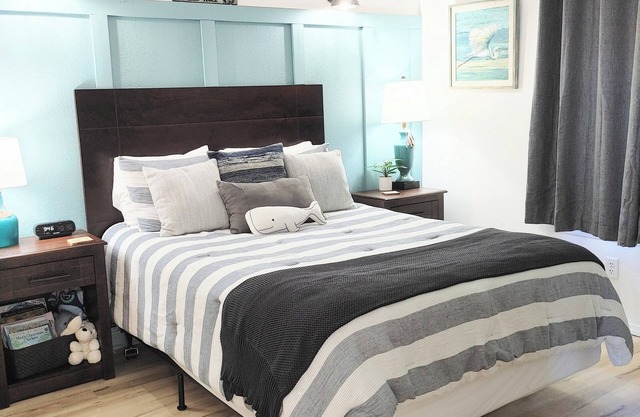 Christmas Decor LakeViews NoStairsnIndoor PoolnPickleball/Basketball/KidsPark