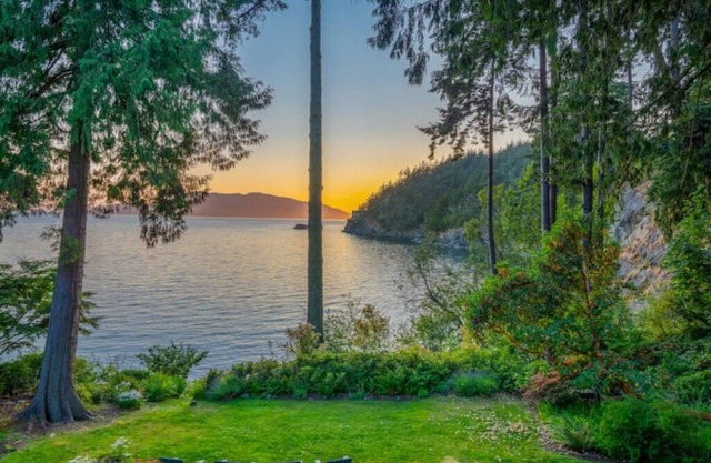 Chuckanut Beachfront Sanctuary