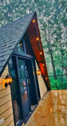 Cicadas Nature Resort - A Frame cottages