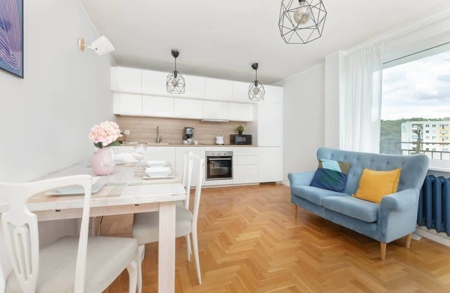 Cieszyńskiego 10 | Elegant apartment | Balcony