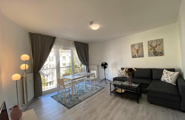 City Apartment am Rhein 4