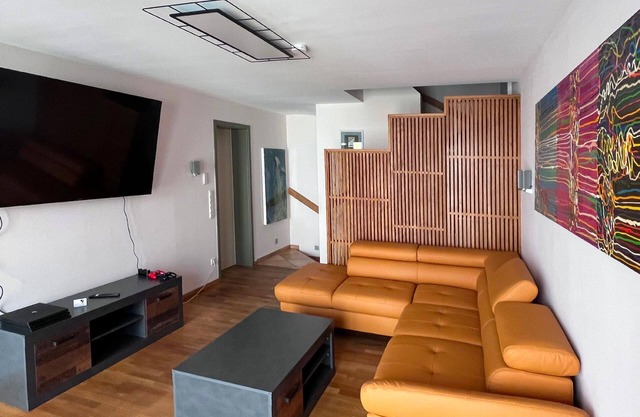 CITY HOUSE Apartments