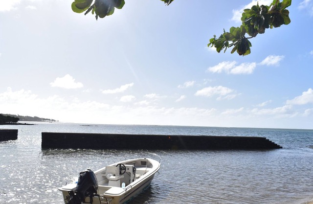 Clair de Lune Private 2 Bedrooms Beachfront Villa
