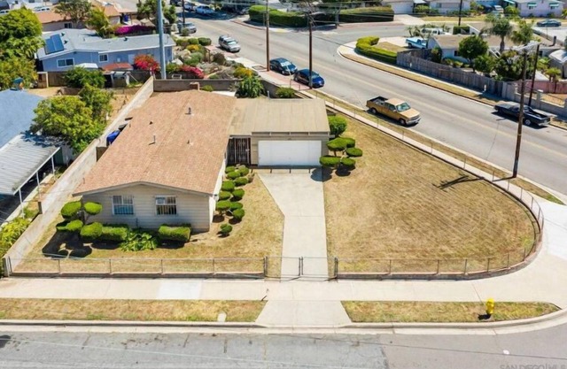 Clairemont Central Location