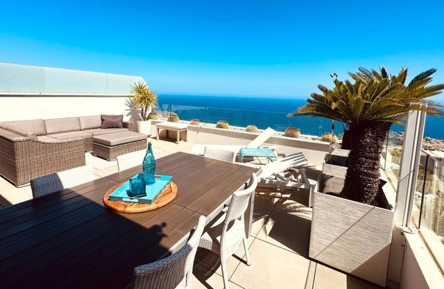 Clara Beach Blue Infinity