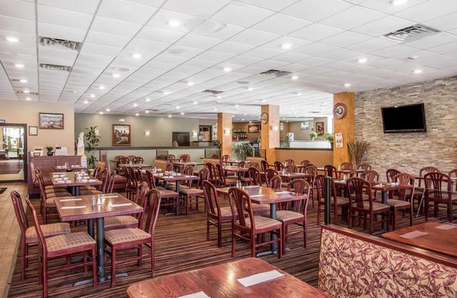 Clarion Hotel Fort Mill Near Amusement Park