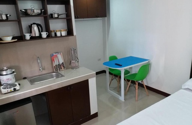 Clark-Pad Inn, Angeles City