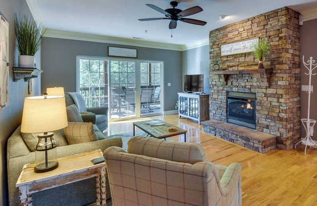 Clayton Resort Getaway w/Pool Access, Pickleball!