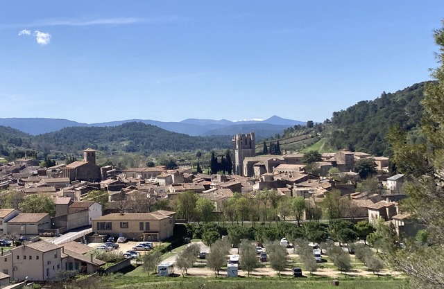 Close to Carcassonne! Luxury villa, private heated pool, jacuzzi, privacy, air conditioning