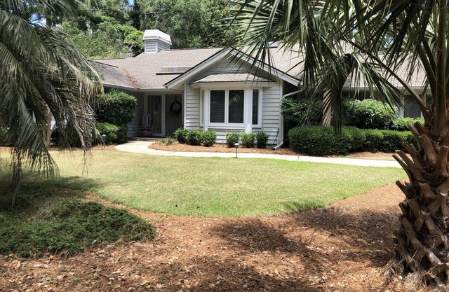 Close to Beach! Thanksgiving Week get Private Pool Free Heat & 4 free bikes!