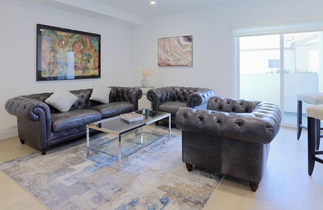 Close to K-Town 3B4B Vast Home