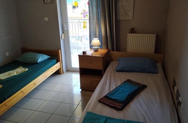 Close to University Of Athens and the sights of Athens