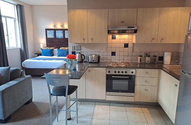 Cloud Ink @Mapungubwe