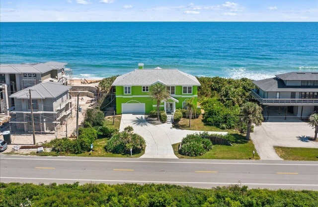 Cloud Nine - Wren Beach Rentals by Portoro