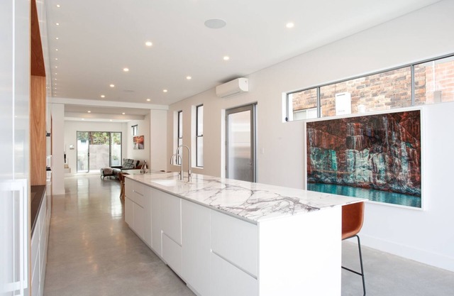 Clovelly Contemporary (IH)