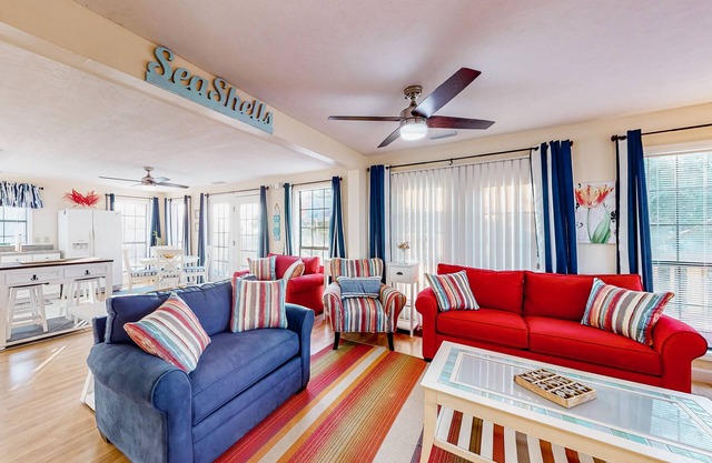 Coastal dog-friendly home with private heated spa and outdoor man-cave