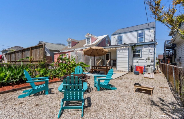 Coastal Escape | Steps to Beach | Fire Pit