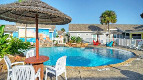 Coastal Vibe by AvantStay Sunset at the Pool and Playscape