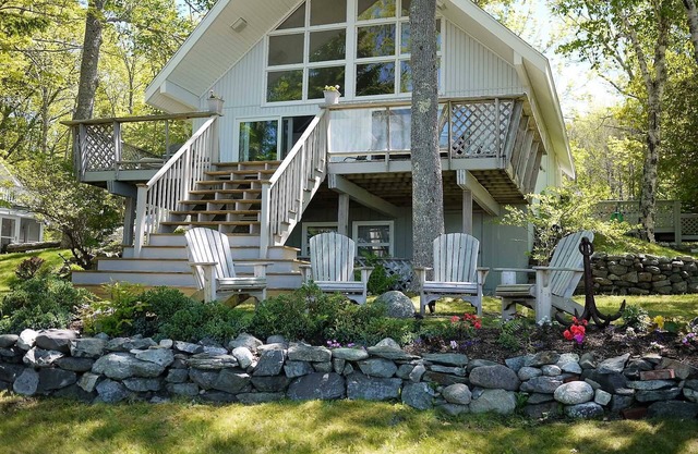 Cole Cottage - waterfront chalet-style 2BR, weekly or monthly near Bar Harbor