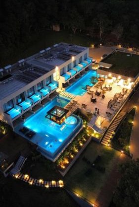 Collegare Hotel