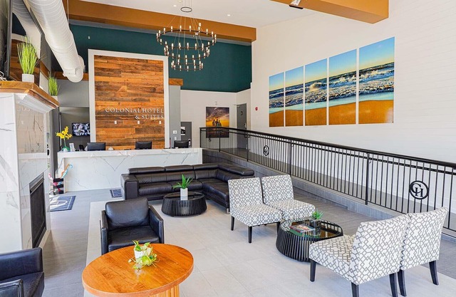 Colonial Hotel & Suites - Standard King