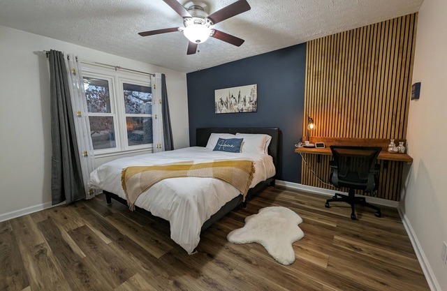 Colony Bungalow - Family & Groups - Modern Lux