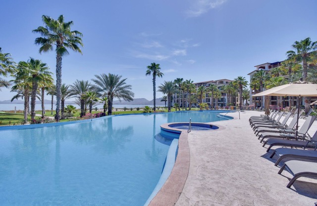 Colorful ‘Paraiso del Mar' Resort Condo w/Patio!