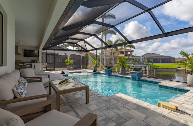 Combined Coastal Haven of Luxury - Blancora Shores - Roelens