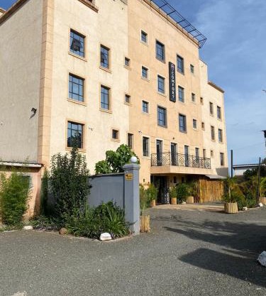 COMFORT E SUITES