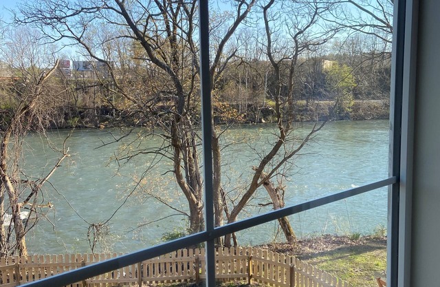 Comfort Inn Connellsville Riverview