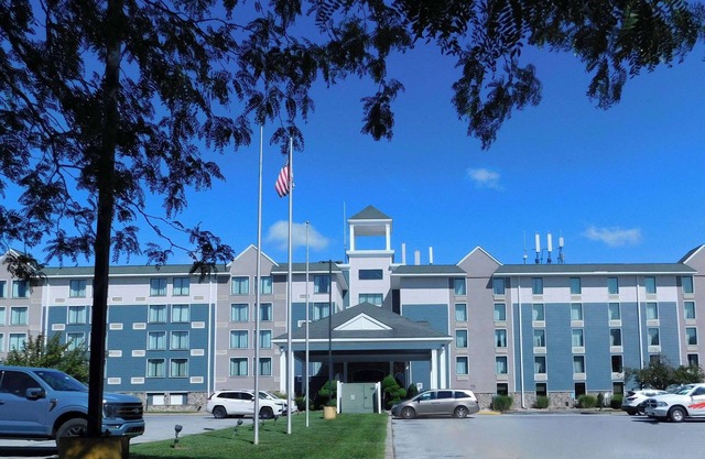 Comfort Inn & Suites Glen Mills - West Chester