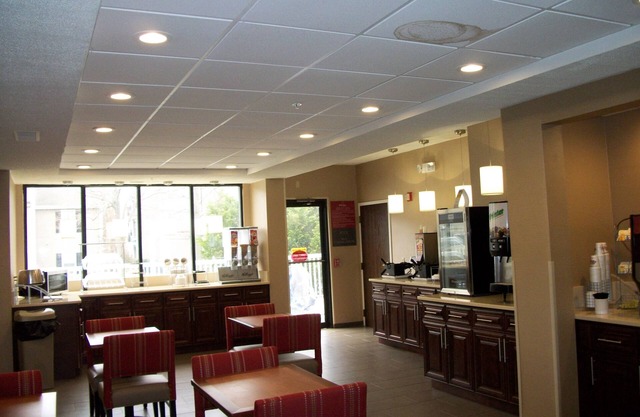 Comfort Suites Dover University Area