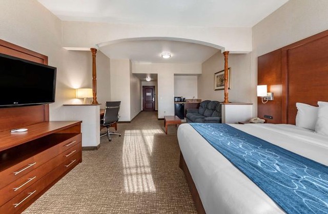 Comfort Suites Redlands