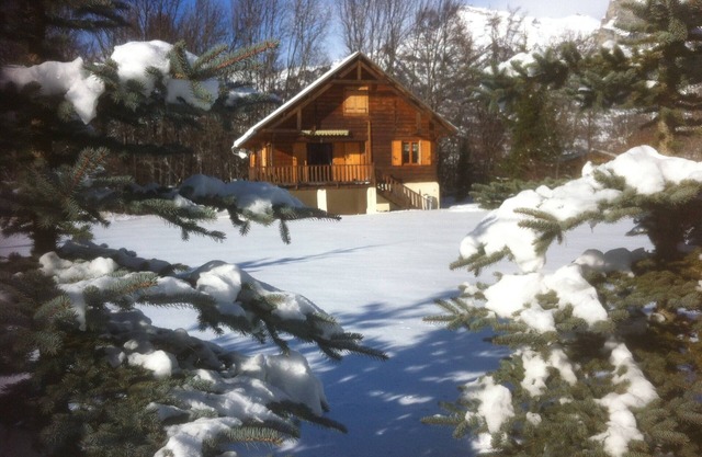 Comfortable chalet for 4 to 8 people