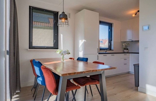 Comfortabel 6p vakantiehuis met laadpaal