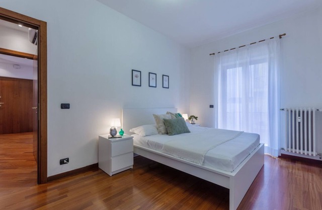 Comfortable 80 sqm apartment that can accommodate up to 7 people located on the third floor of a building without a lift.The property is located in the center of Ferrara just outside the eastern walls, a few steps from Corso della Giovecca.The accommodat