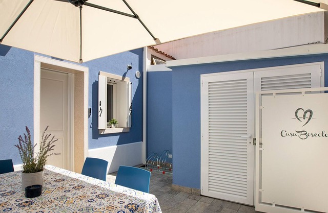 Comfortable Casa Boscolo Family for up to 8 guests