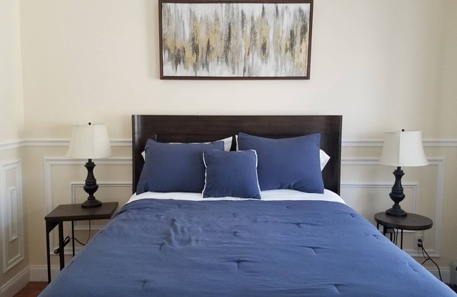 Comfortable Cribs Duplex luxury apartments