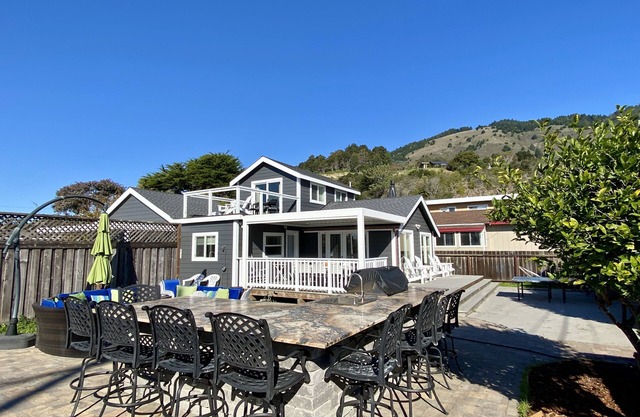 Comfortable Family Beach House, Steps from the Beach