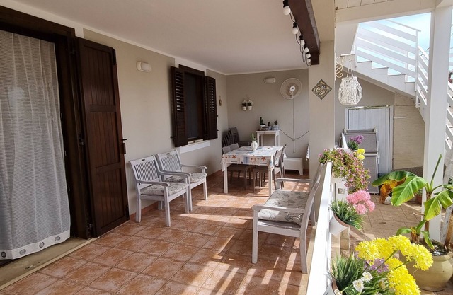Comfortable holiday house close to the sea Down