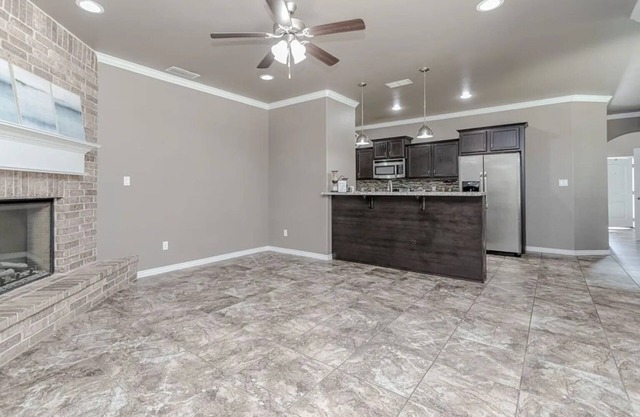 Comfortable Odessa Stay - 3BR, Garage, W/D, Quiet and Convenient