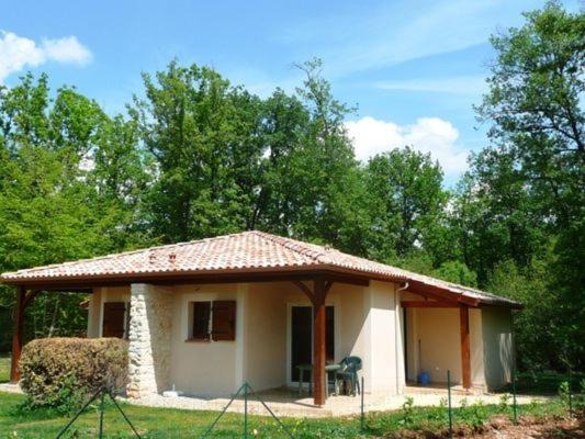 Comfortable villa with dishwasher, in the Dordogne
