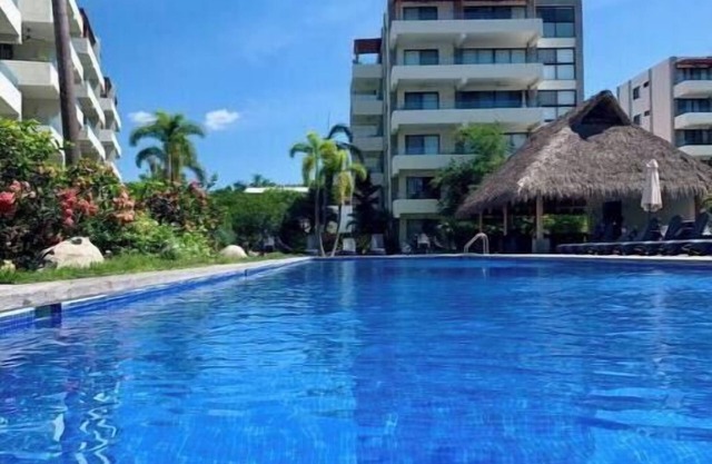 Comfy 2BD Penthouse in Puertarena with pool, only 800 meters from the beach!