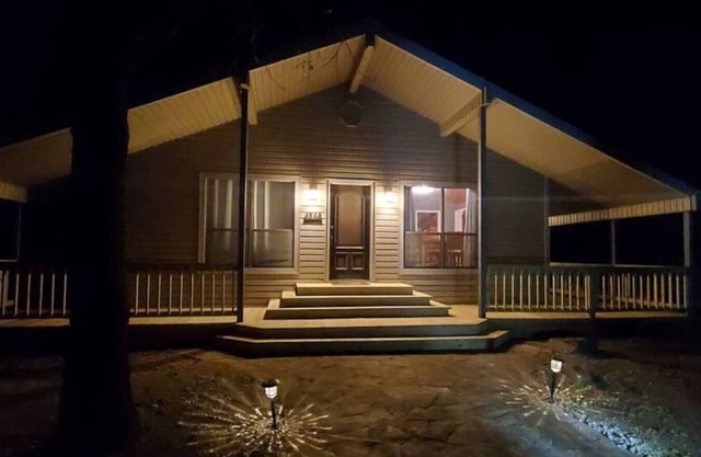 Commander`s Cabin - Family Friendly Adventure